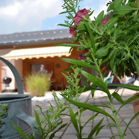 Geraeumige Mit Zwei Schlafzimmern, Ideal Fuer Eine Familie Apartmán *