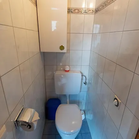 Geraeumige Mit Zwei Schlafzimmern, Ideal Fuer Eine Familie Apartment *