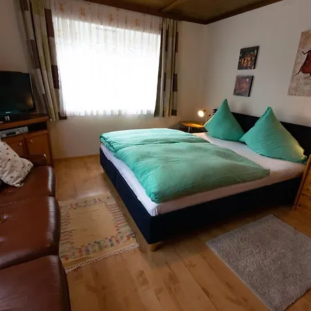 Apartmán Geraeumige Mit Zwei Schlafzimmern, Ideal Fuer Eine Familie *